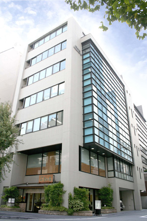本社外観
